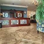 House Boutique Отель