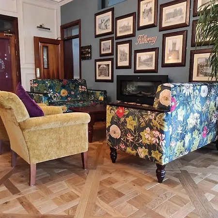 House Boutique Hotel