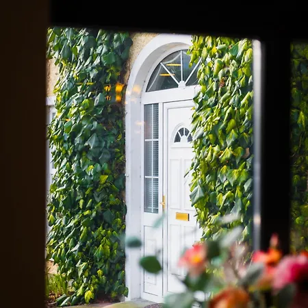 House Boutique Hotell