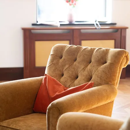 House Boutique Hotel