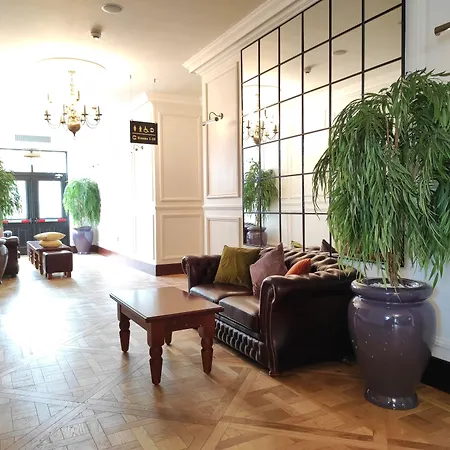 House Boutique Hotell 3*