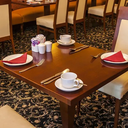 House Boutique Hotel
